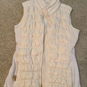 Kors puffer vest